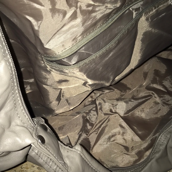 Purse - Picture 2 of 2